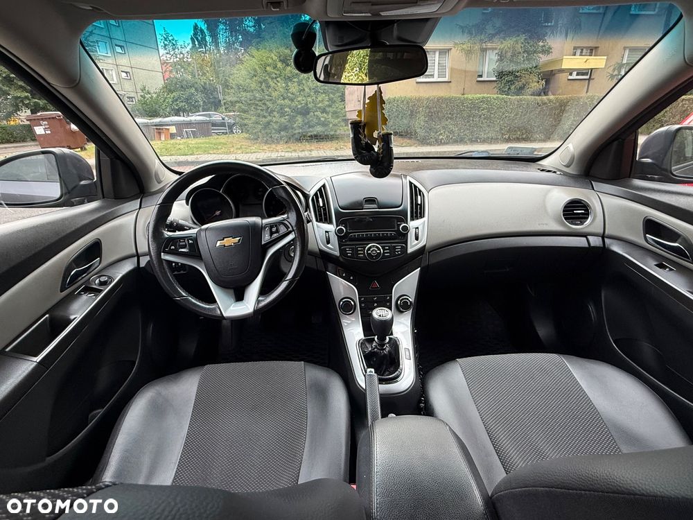 Chevrolet Cruze - 6