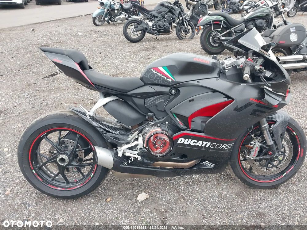 Ducati Panigale V2 - 11