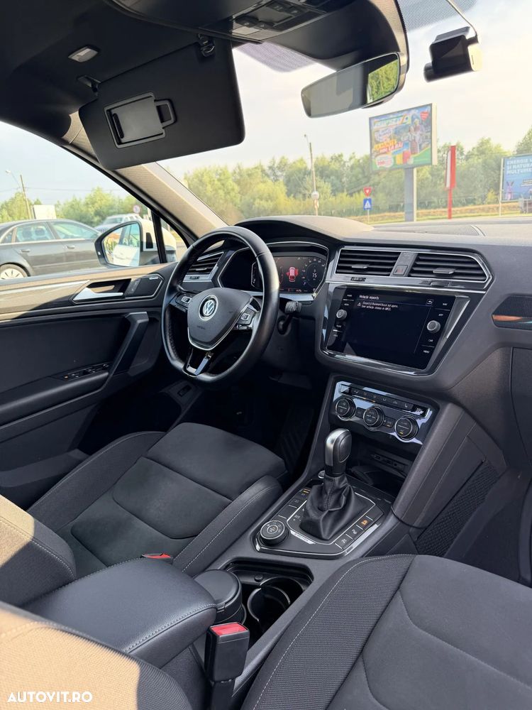 Volkswagen Tiguan - 13
