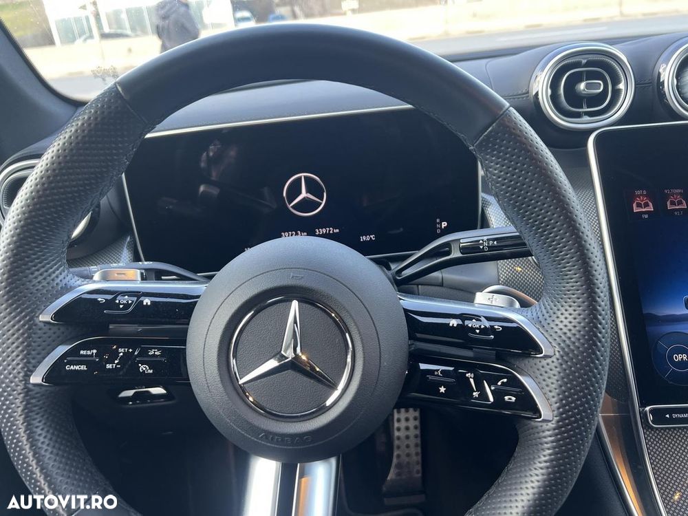 Mercedes-Benz GLC 300 de 4MATIC - 11