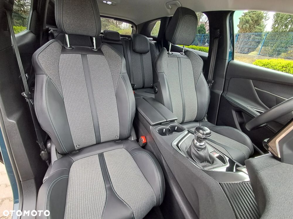 Peugeot 3008 BlueHDi 130 Stop & Start Allure - 21