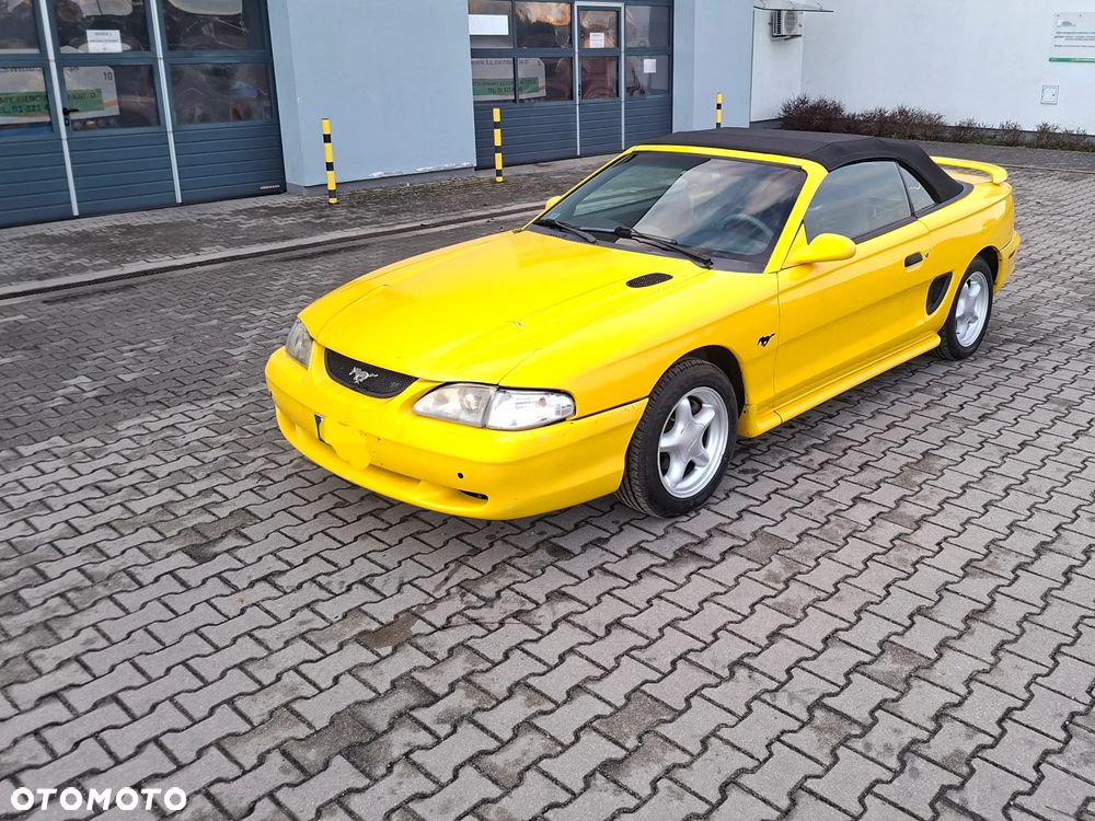 Ford Mustang - 17