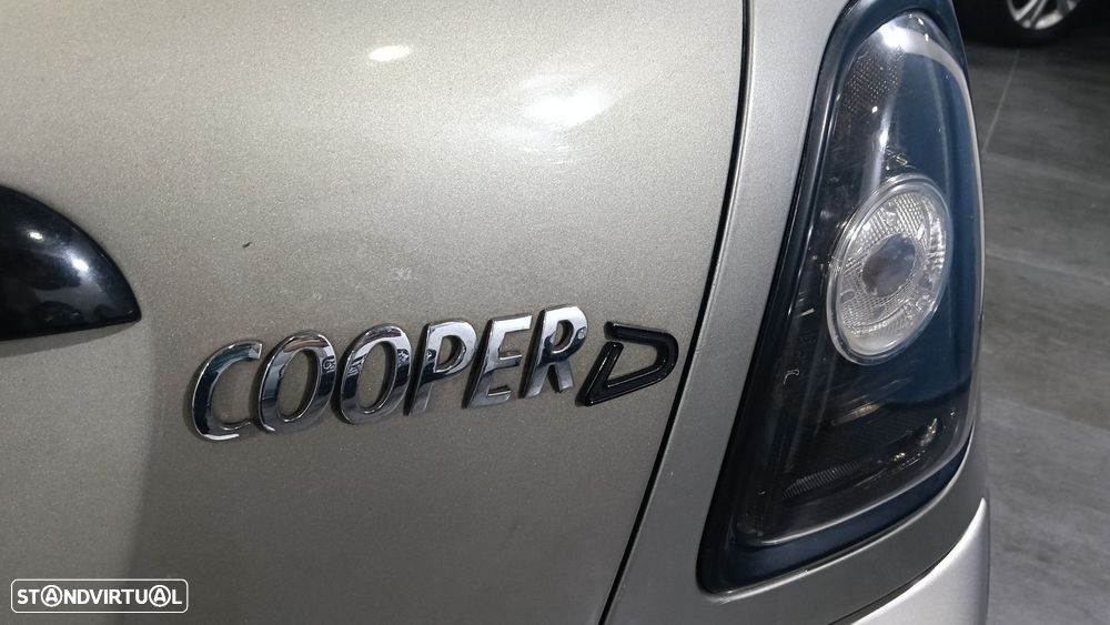 MINI 3 Portas Cooper D - 13