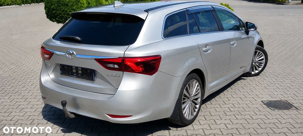 Toyota Avensis 1.8 Business Edition - 4