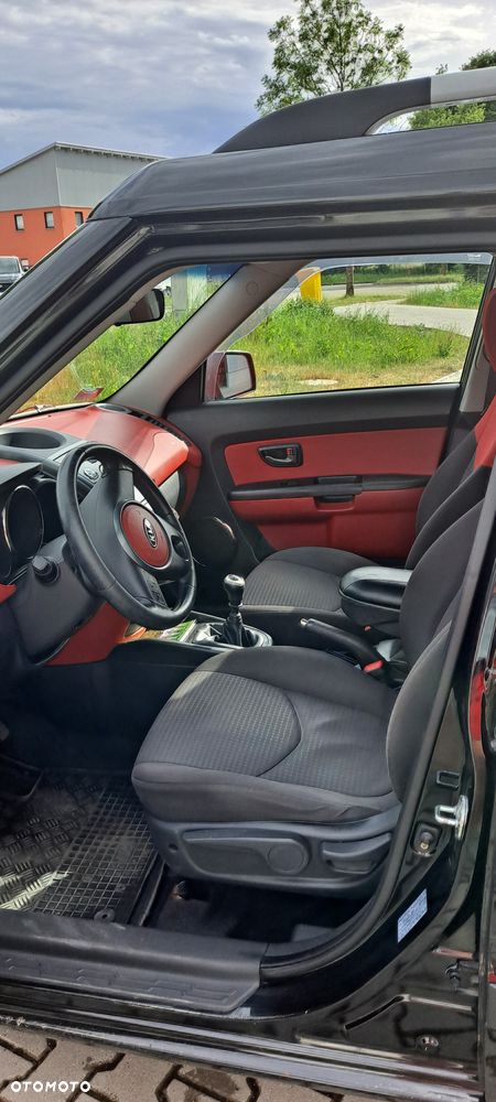 Kia Soul 1.6 L - 4