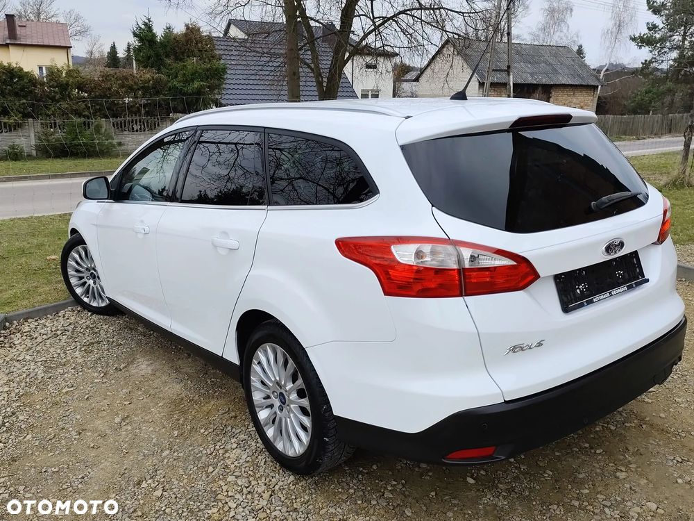 Ford Focus 2.0 TDCi DPF Titanium - 16