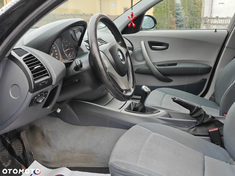 BMW Seria 3 318i - 7