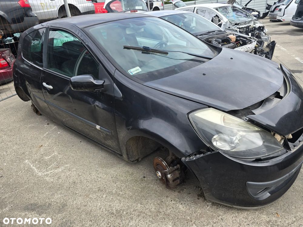 A135 / RENAULT CLIO III / NA CZĘŚCI - 2