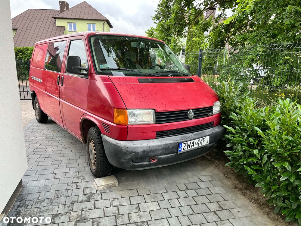 Volkswagen Transporter - 1