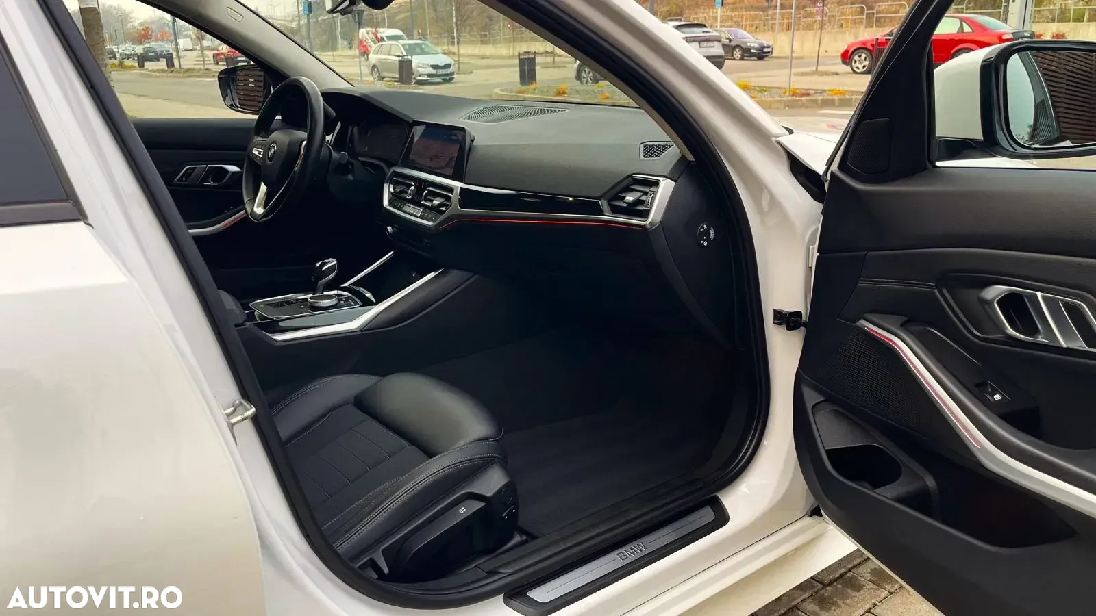 BMW Seria 3 320d Aut. Sport Line - 17
