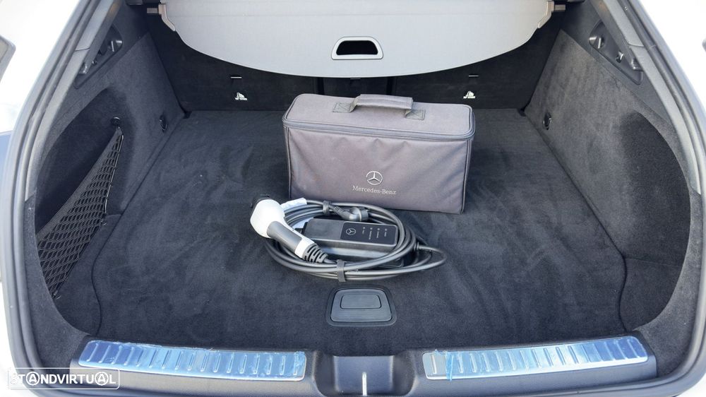 Mercedes-Benz GLC 300 de Coupe 4Matic 9G-TRONIC AMG Line - 42