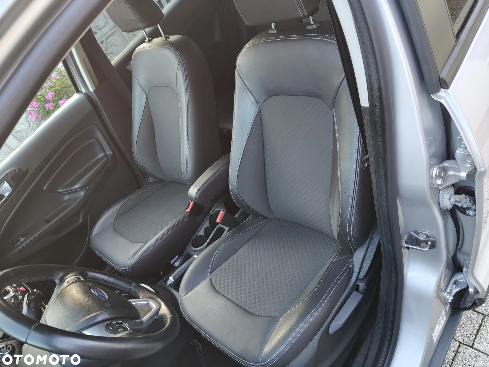 Ford EcoSport 1.0 EcoBoost TITANIUM - 9