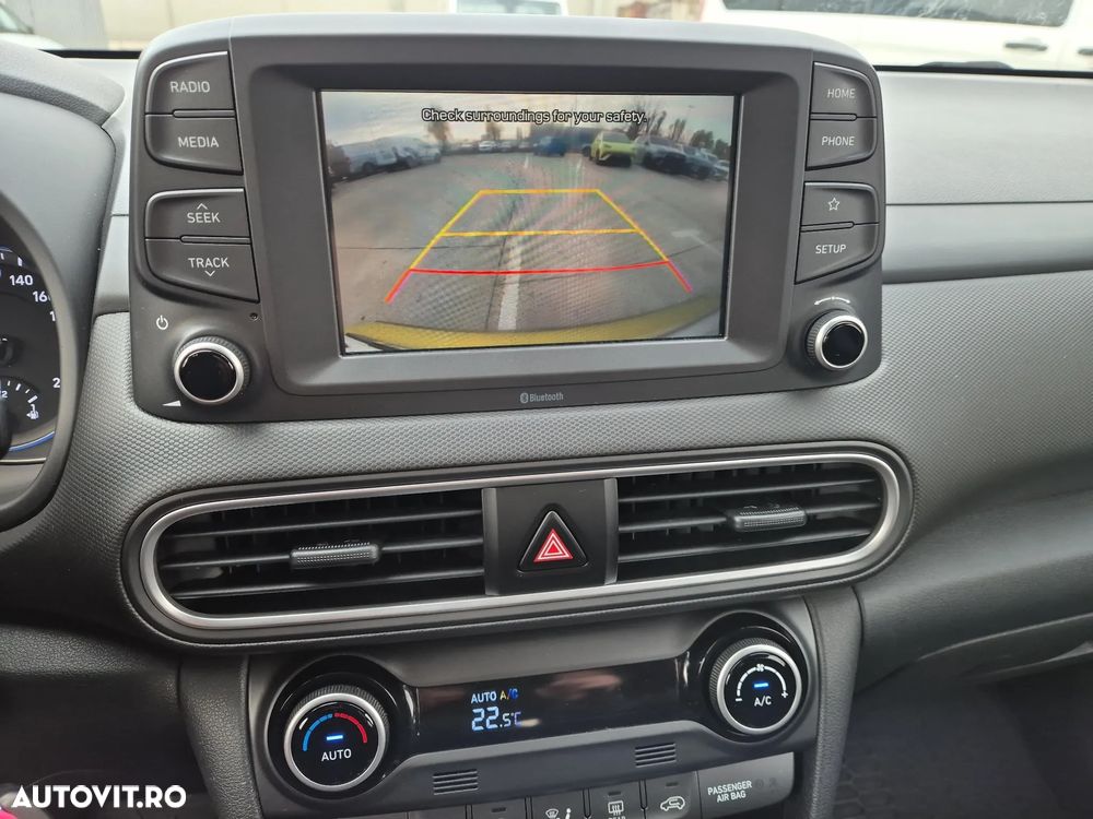 Hyundai KONA 1.0 T-GDI 2WD Highway - 16