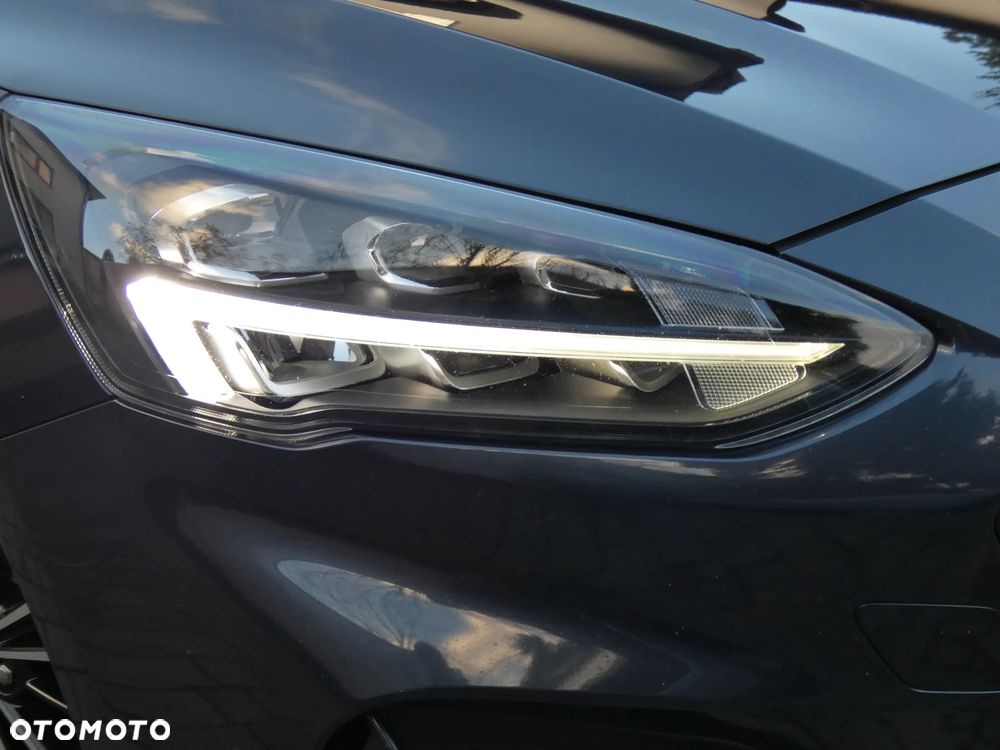 Ford Focus ver-2-0-ecoblue-st--line - 12