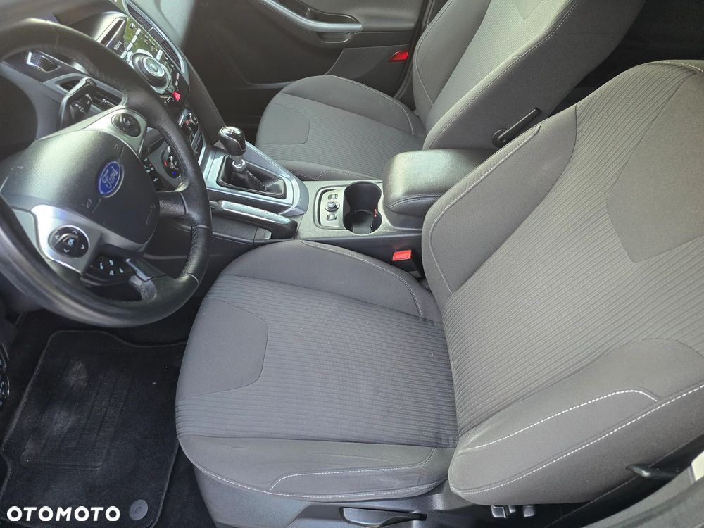 Ford Focus 1.6 EcoBoost Start-Stopp-System Titanium - 21