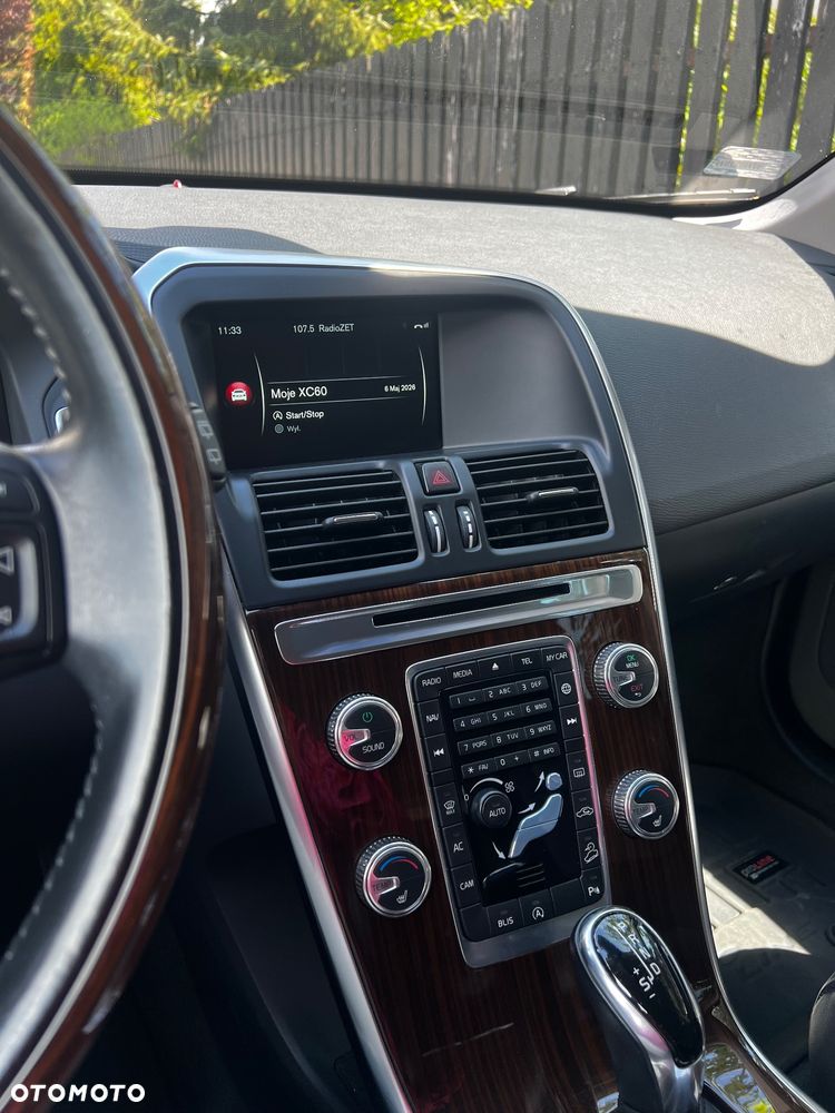 Volvo XC 60 D4 AWD Kinetic - 14
