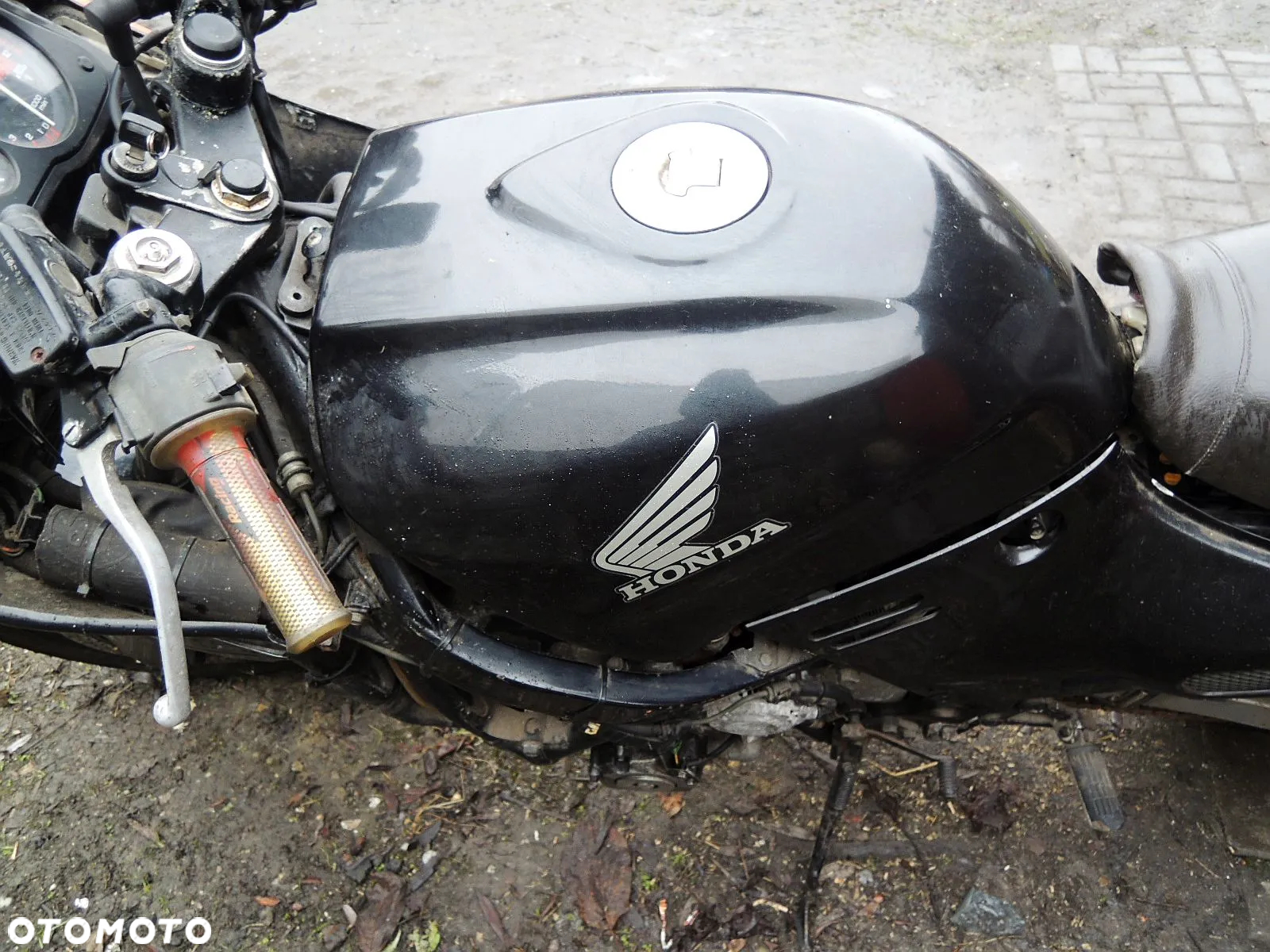 ZBIORNIK BAK PALIWA - HONDA CBR 1000F SC21 86-88r - 3