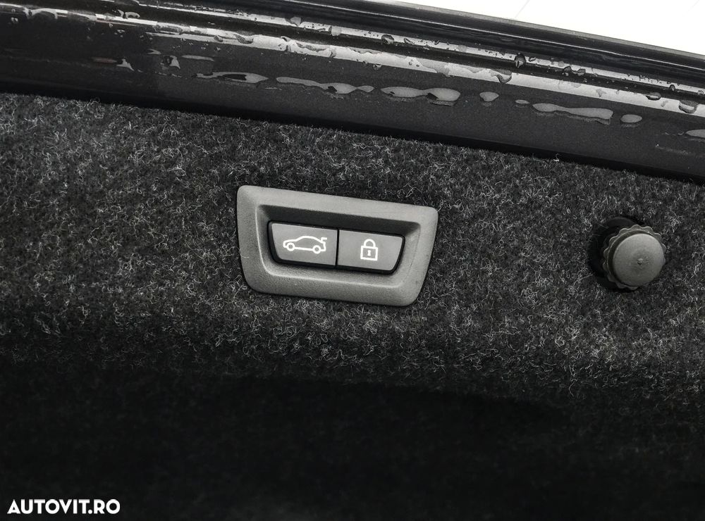 BMW Seria 5 520d AT - 26