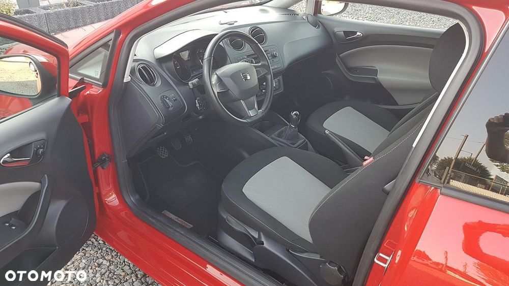 Seat Ibiza SC 1.4 16V Style - 24