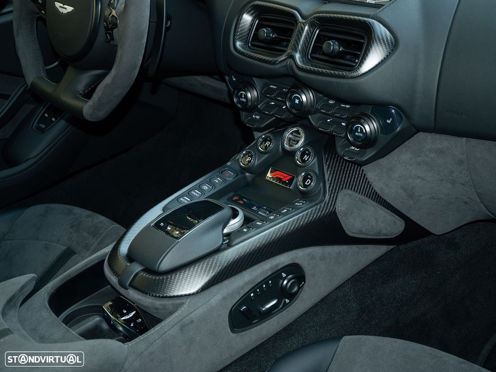 Aston Martin Vantage Coupe V8 F1 Edition - 38
