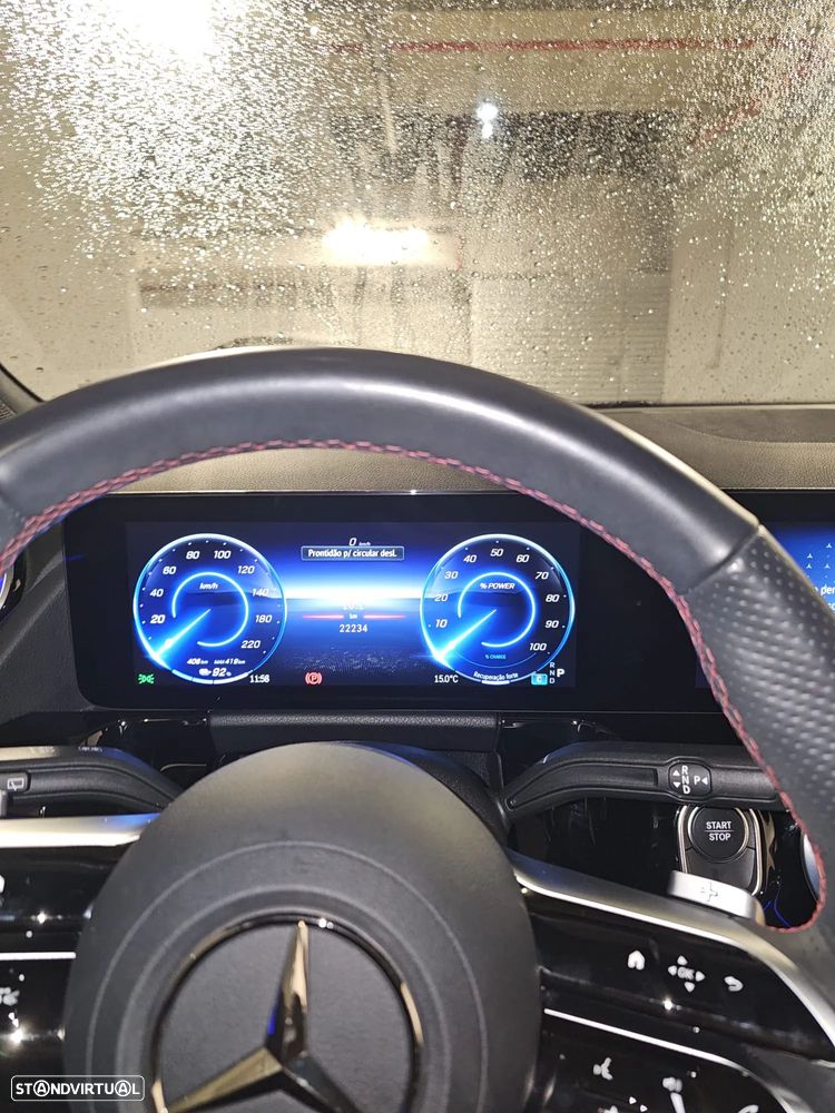 Mercedes-Benz EQA 350 4Matic AMG Line - 13