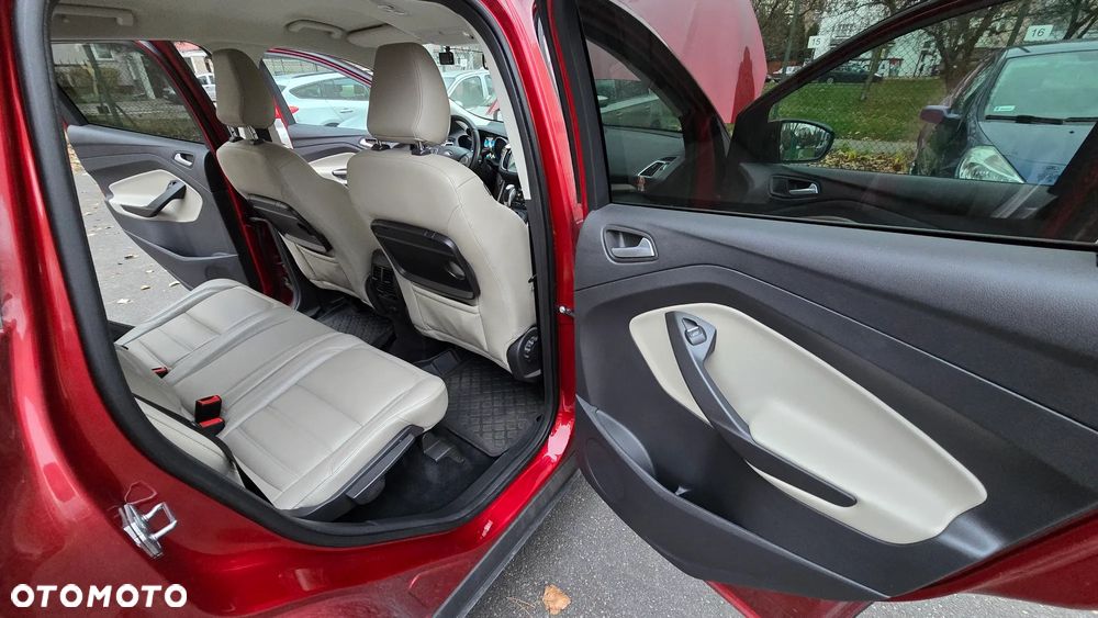 Ford Kuga 1.5 EcoBoost AWD Titanium ASS - 19