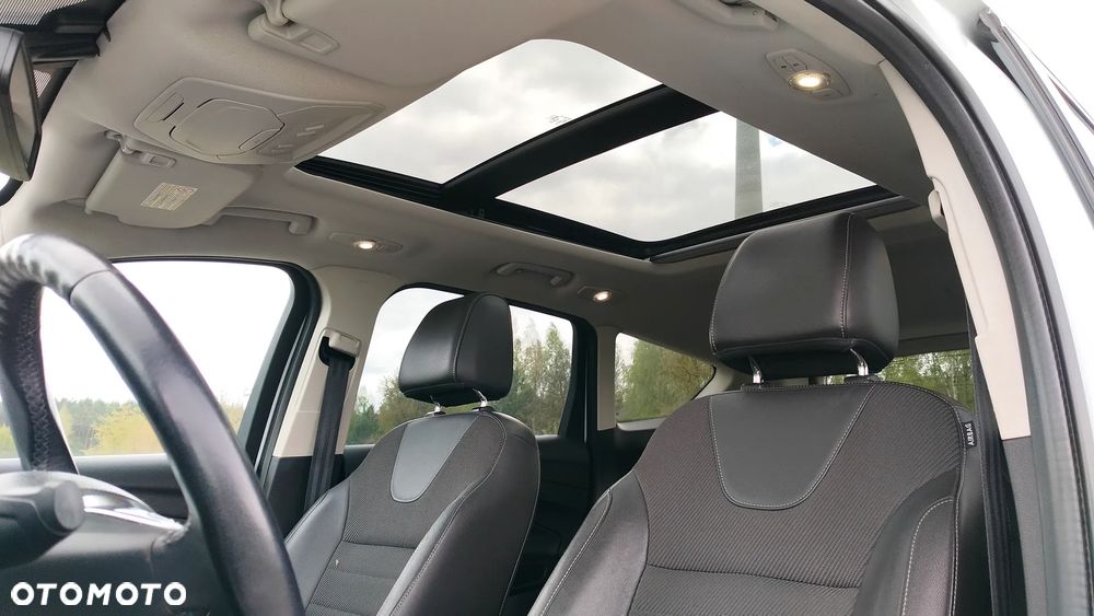 Ford Kuga 2.0 TDCi 4WD Titanium - 6