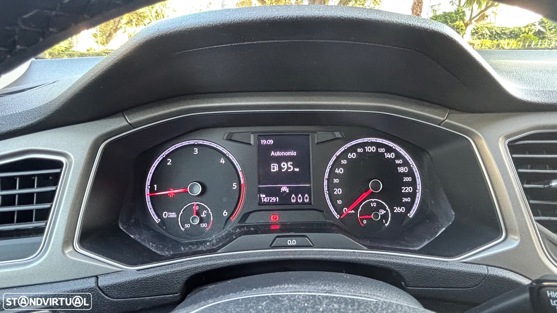 VW T-Roc - 13