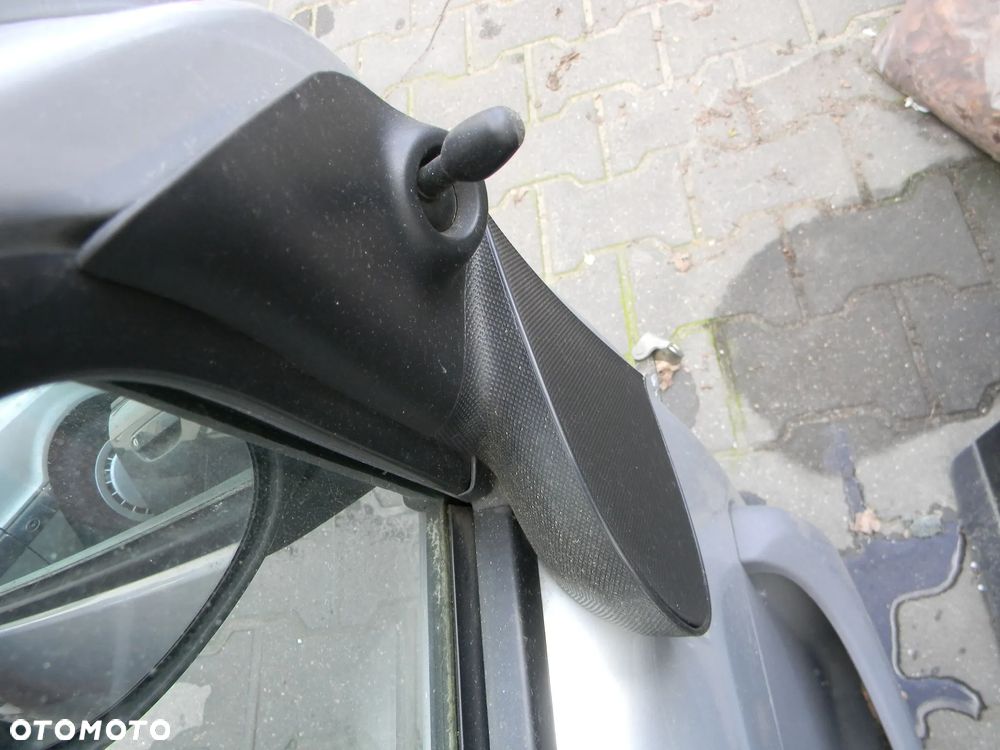 lusterko lewe CITROEN C1 TOYOTA AYGO EZRC Europa - 2