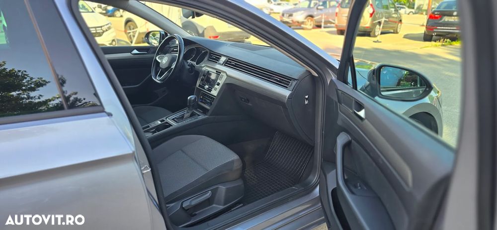 Volkswagen Passat 2.0 TDI DSG Advance - 8