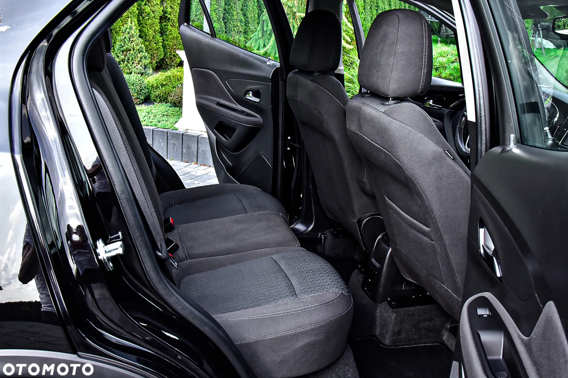 Opel Mokka X 1.4 T Design Line S&S - 17