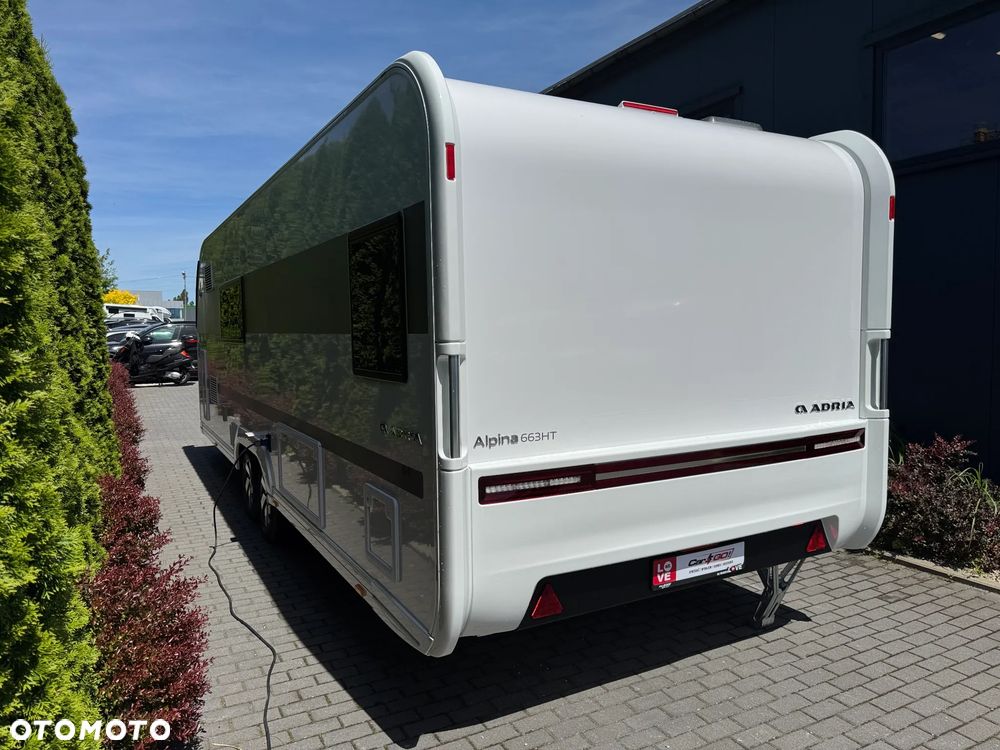 Adria ALPINA 663 HT - 3