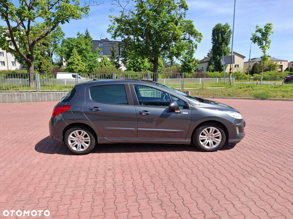 Peugeot 308 1.6 HDi Millesim 200 - 6