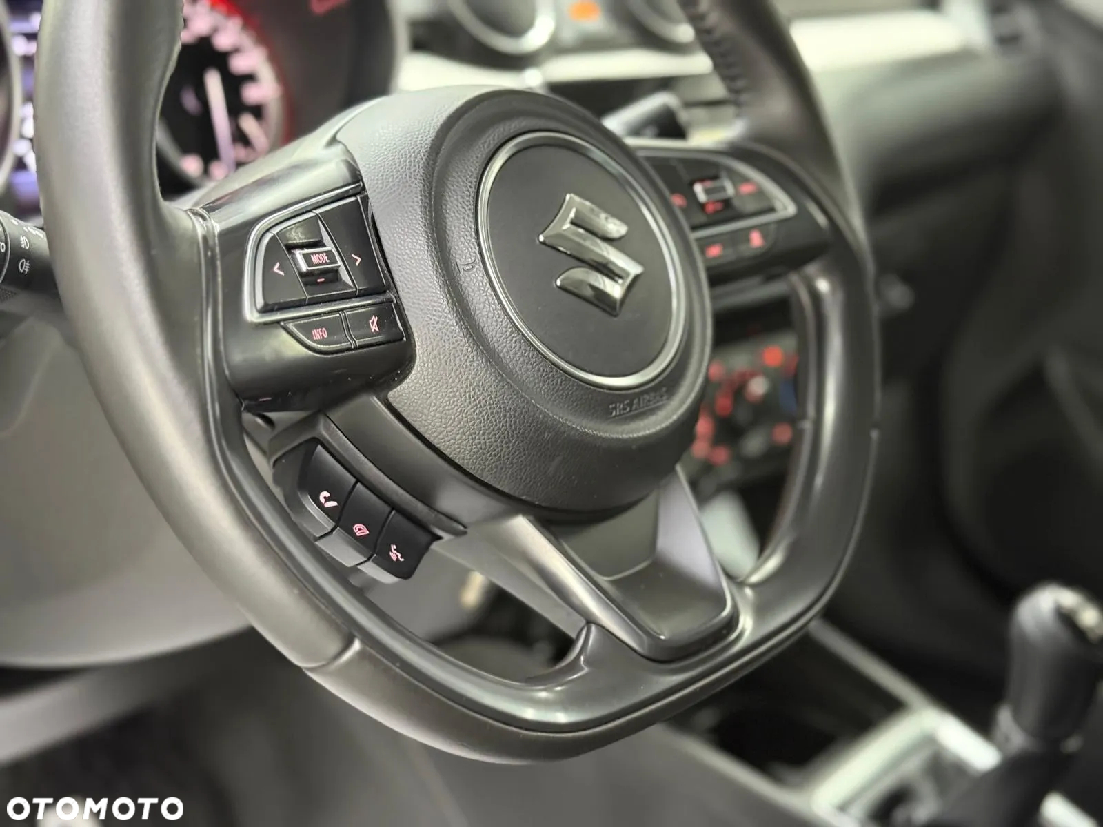 Suzuki Swift 1.2 Dualjet Comfort - 14
