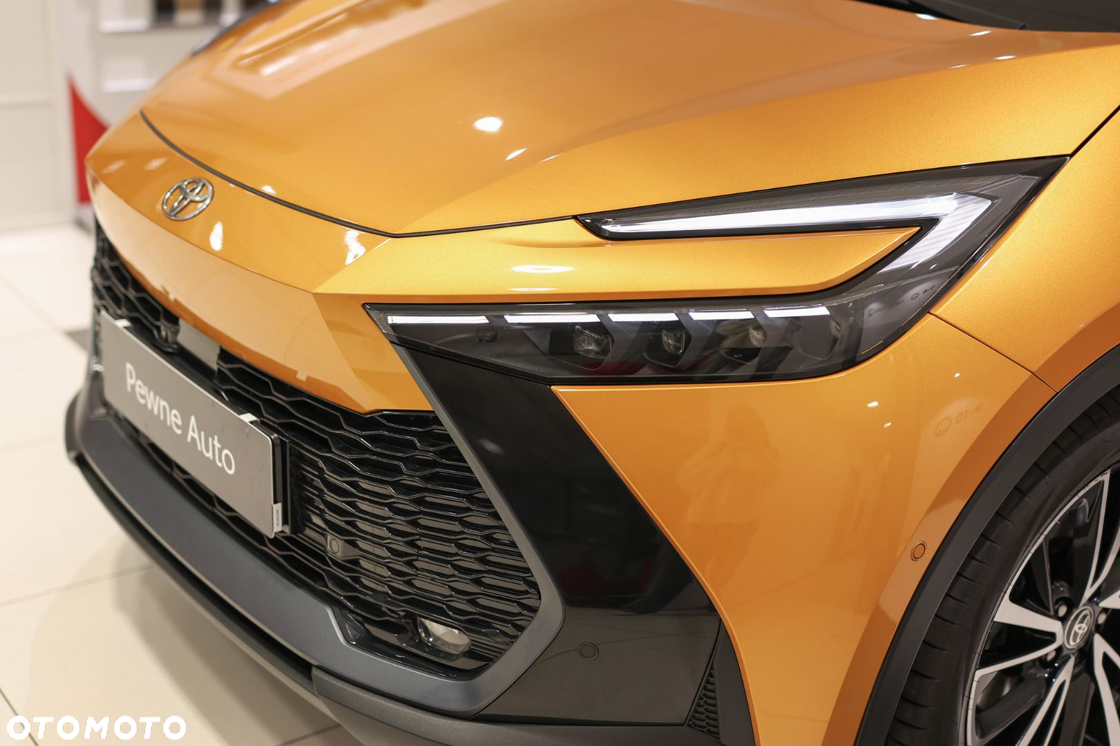 Toyota C-HR - 30