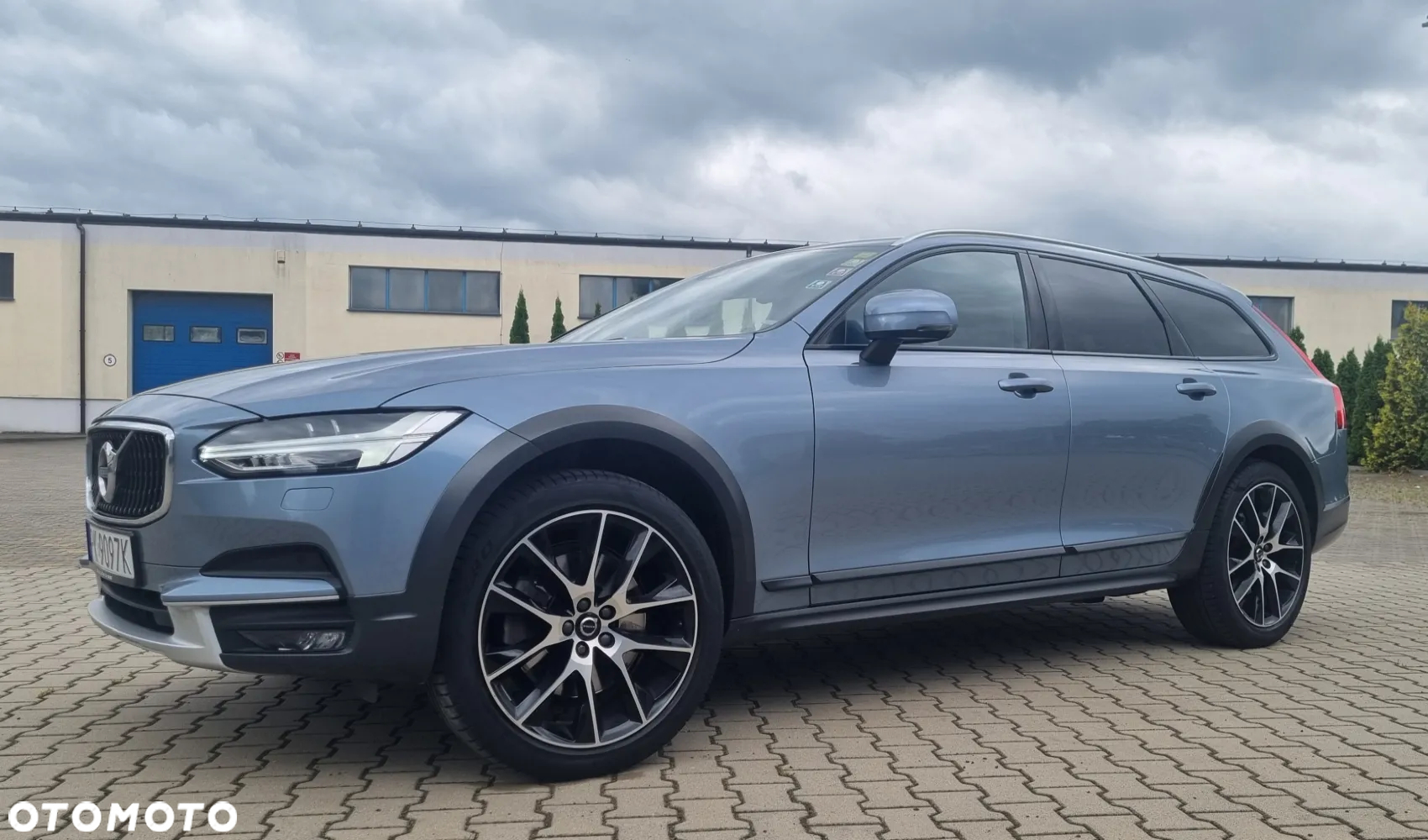 Volvo V90 Cross Country D5 AWD - 3