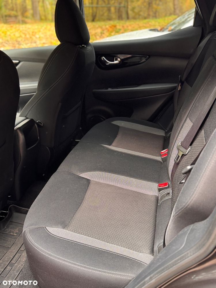 Nissan Qashqai 1.6 DIG-T ACENTA - 12