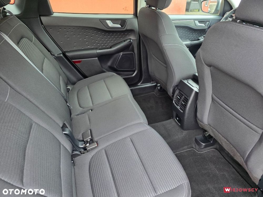 Ford Kuga - 17