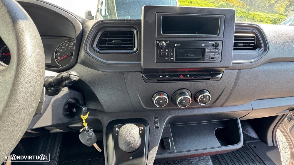 Renault Master 2.3 dCi L2 H2 Cx Automática - 13