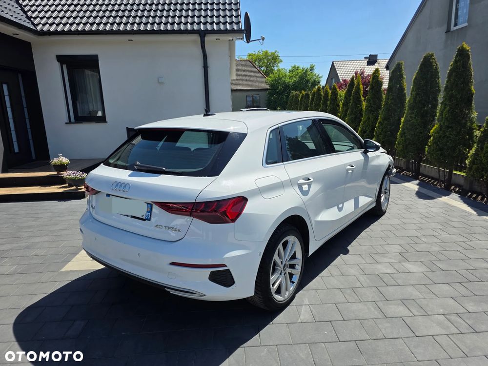 Audi A3 Sportback - 4