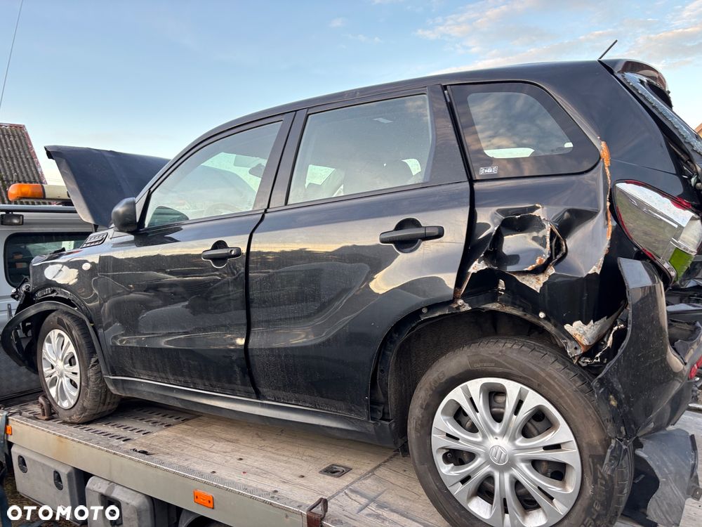 Suzuki Vitara 1.6 (4x2) Club - 16