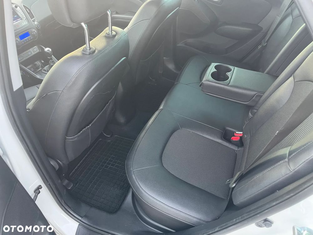 Hyundai ix35 2.0 GDI Premium 2WD - 19