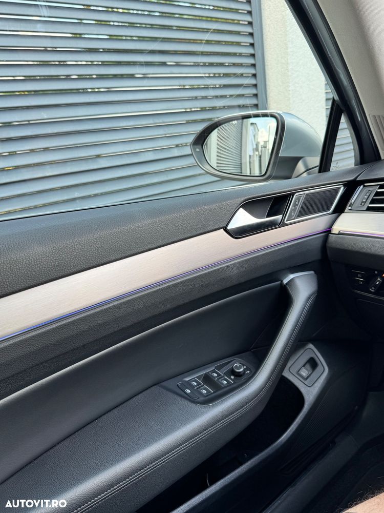 Volkswagen Passat 2.0 TDI DSG Highline - 29