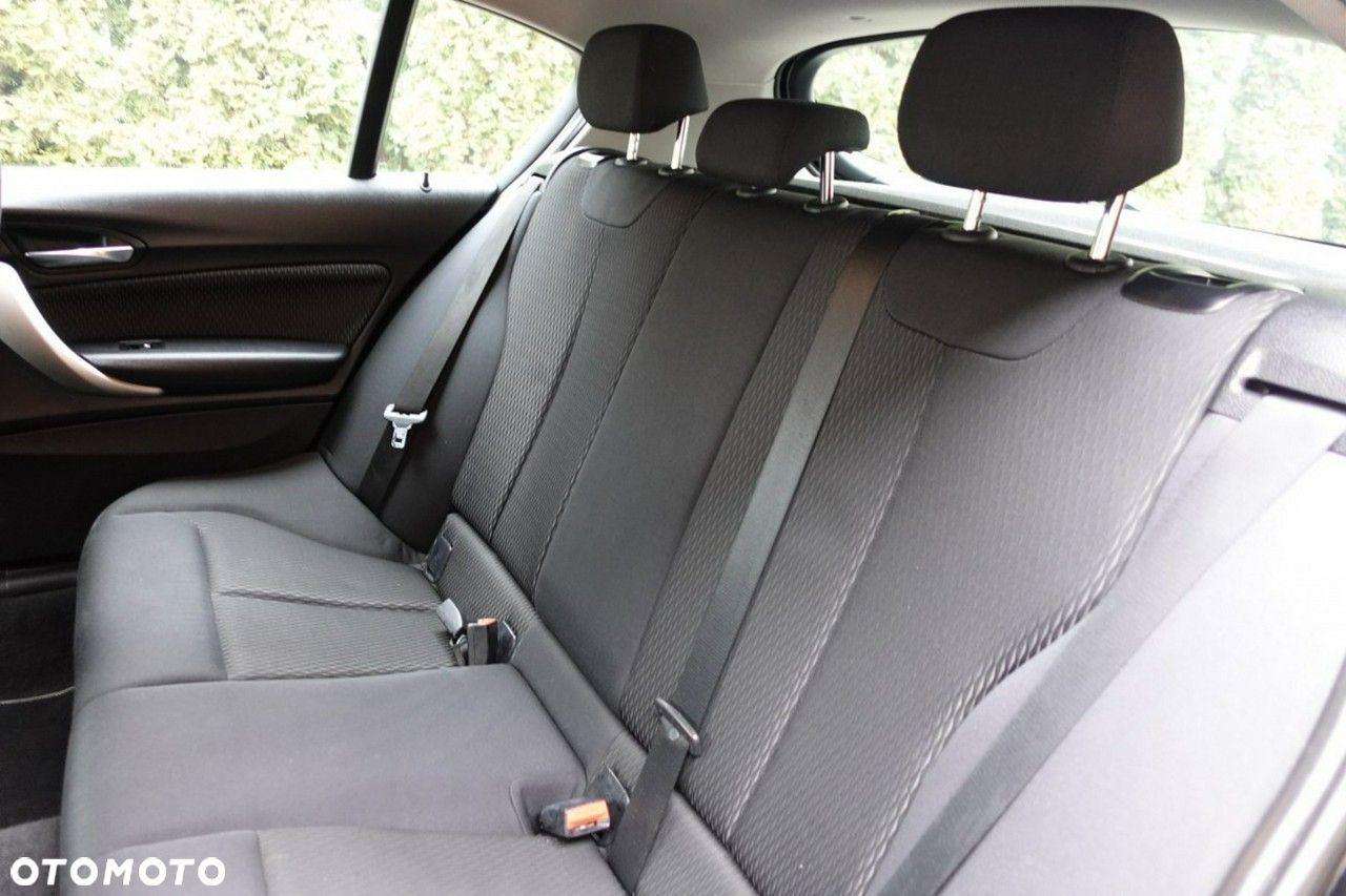 BMW Seria 1 - 18