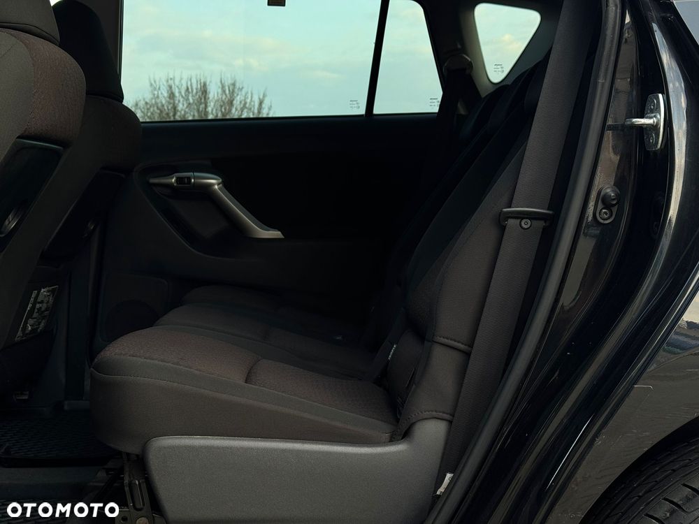 Toyota Verso 2.0 D-4D Premium - 20