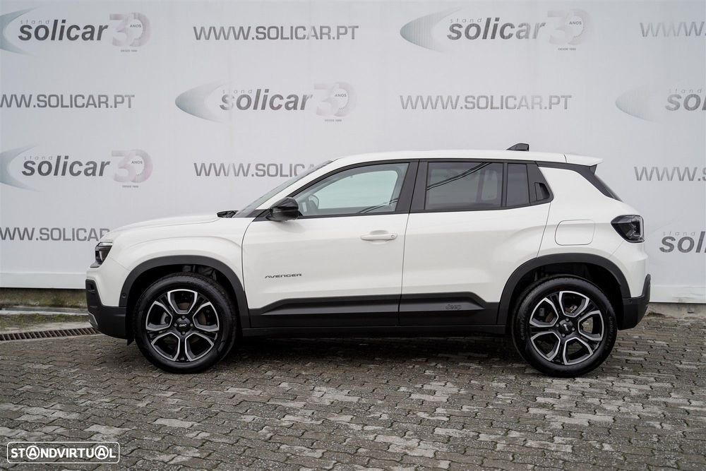 Jeep Avenger 1.2 GSE T3 Summit - 12