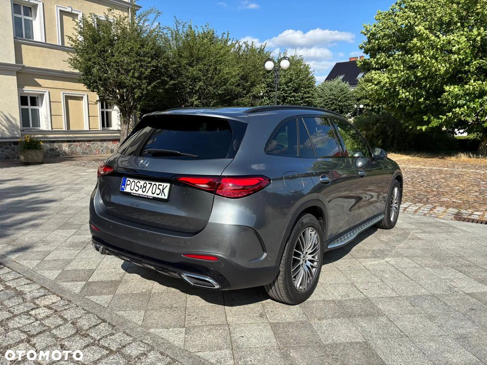 Mercedes-Benz GLC 200 4Matic 9G-TRONIC AMG Line Advanced - 4