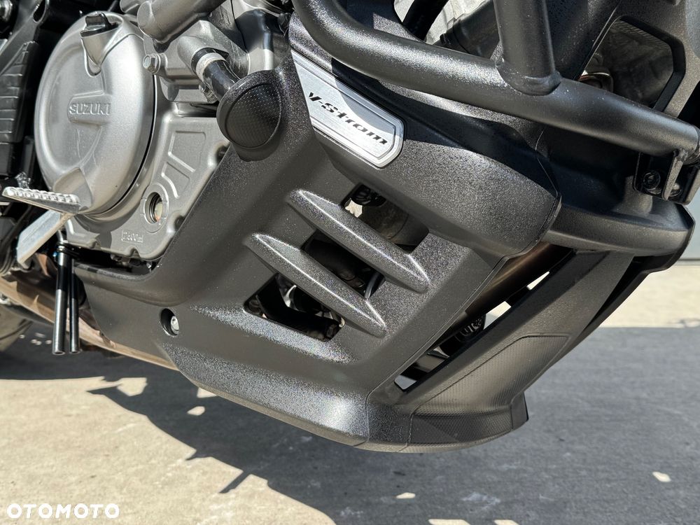 Suzuki V-STROM - 15
