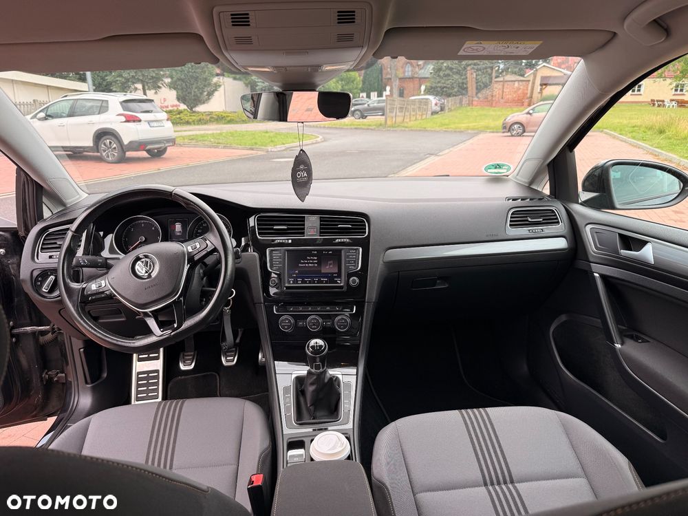 Volkswagen Golf 1.6 TDI BlueMotion Technology Allstar - 6
