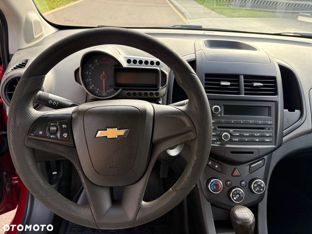 Chevrolet Aveo - 17